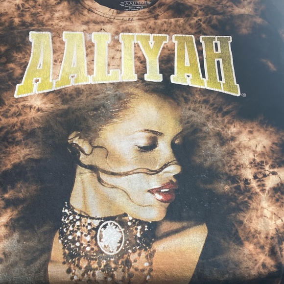 Pre Owned Aaliyah - Bleached Longsleeve - 2010s Medium Vintage T-Shirt - Picture 5 of 9